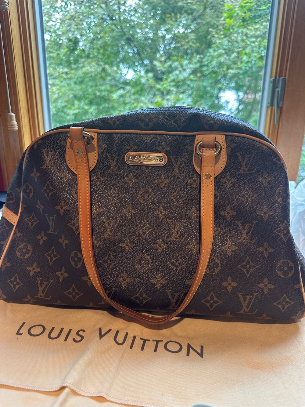 LOUIS VUITTON Montorgueil GM Shoulder Bag Purse Monogram Brown with Lock